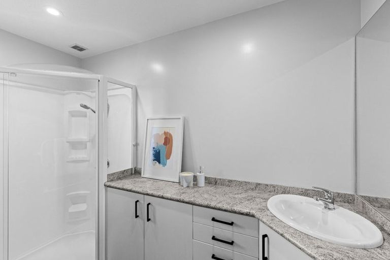 Photo of property in 2/46 Orlando Crescent, Waimairi Beach, Christchurch, 8083