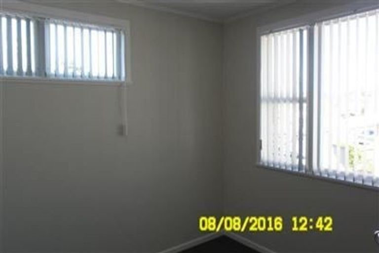 Photo of property in 2/25 Hillside Road, Papatoetoe, Auckland, 2025