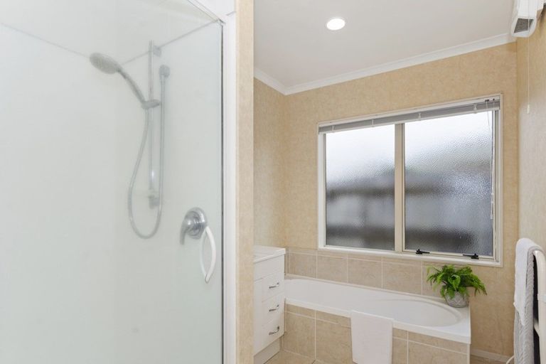 Photo of property in 84 Denny Hulme Drive, Mount Maunganui, 3116