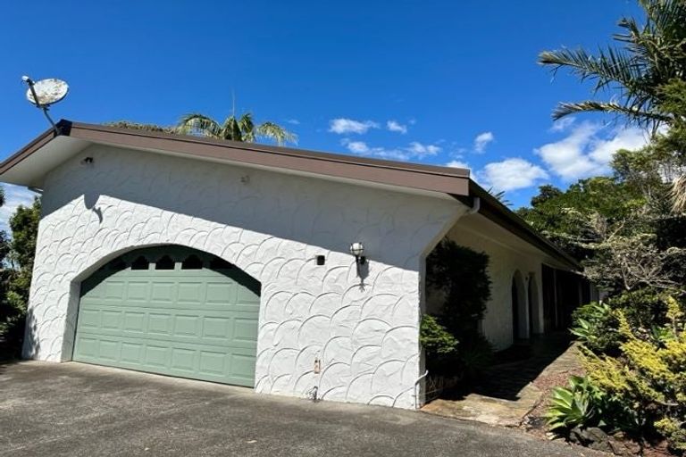 Photo of property in 6 Matanui Street, Northcote, Auckland, 0627