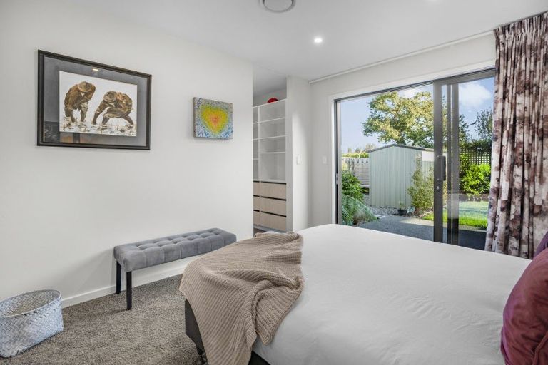 Photo of property in 2 Matai Grove, Greytown, 5712