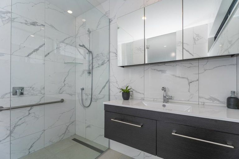 Photo of property in 12 Lynette Place, Pauanui, 3579