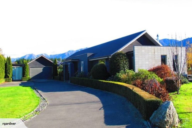 Photo of property in 10 Lochiel Drive, Hanmer Springs, 7334