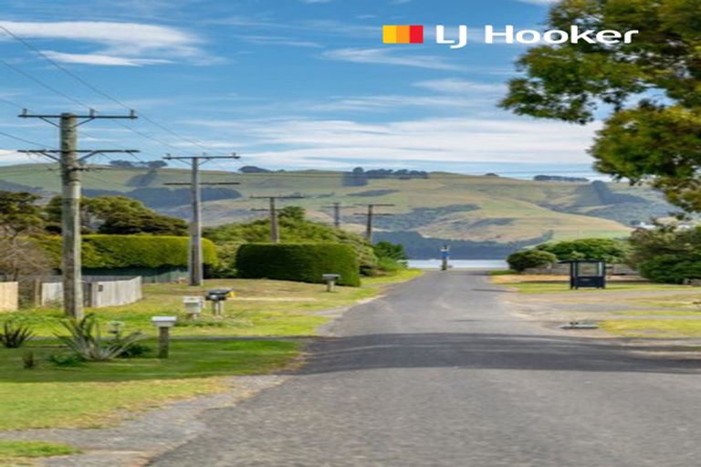 Photo of property in 20 Carnock Road, Harwood, Dunedin, 9077