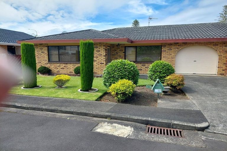 Photo of property in 10/482 Hibiscus Coast Highway, Orewa, 0931