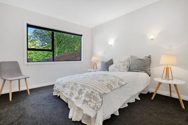 Photo of property in 2/54 Mcdowell Crescent, Hillcrest, Auckland, 0627