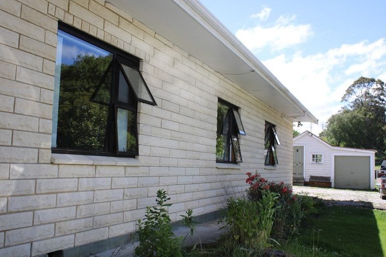 Photo of property in 3 Lockharts Road, Waitahuna, Lawrence, 9593