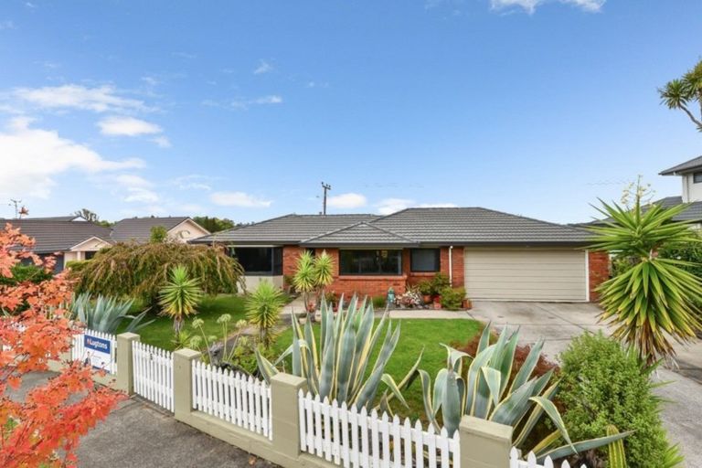 Photo of property in 5 Country Lane, Western Heights, Hamilton, 3200