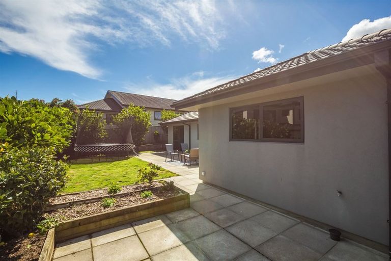 Photo of property in 16 Nelson Avenue, Aotea, Porirua, 5024