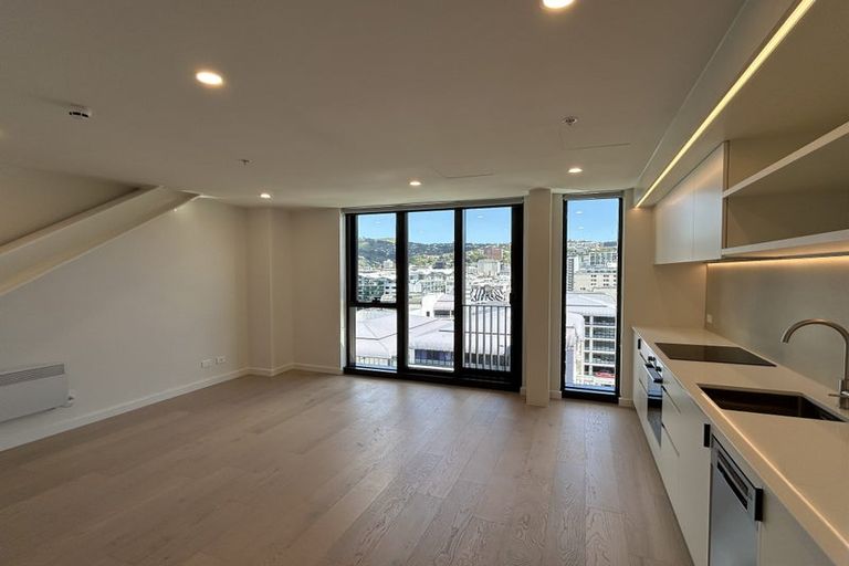 Photo of property in 1013/10 Alpha Street, Te Aro, Wellington, 6011