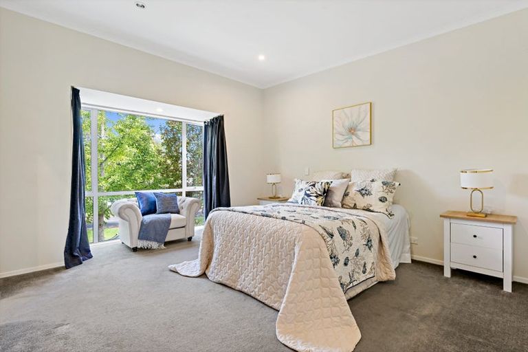 Photo of property in 13 Hakawai Avenue, Takanini, 2112