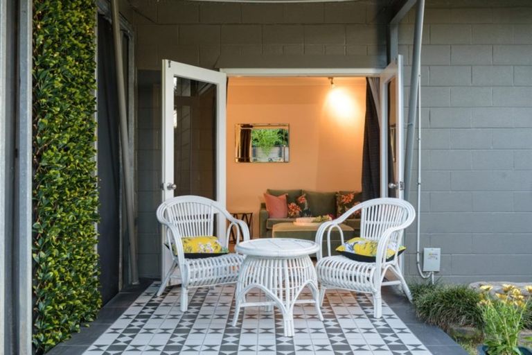 Photo of property in 2 Ngahere Street, Otumoetai, Tauranga, 3110