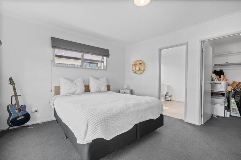 Photo of property in 30 Patatee Terrace, Baverstock, Hamilton, 3200