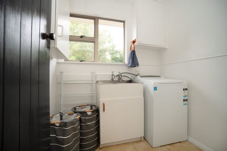 Photo of property in 130 College Street, Awapuni, Palmerston North, 4412