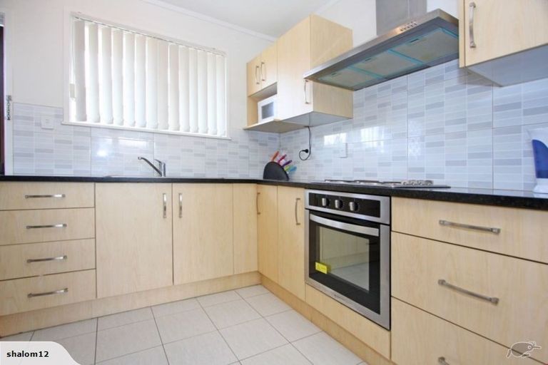 Photo of property in 4/113 Wallace Road, Papatoetoe, Auckland, 2025