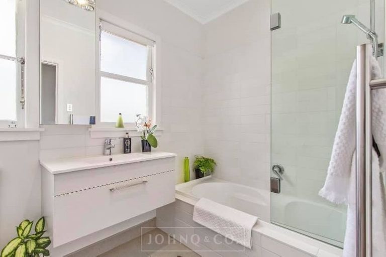 Photo of property in 755 Remuera Road, Remuera, Auckland, 1050