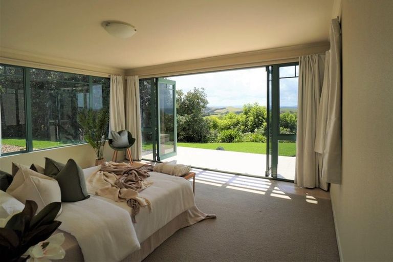 Photo of property in 114 Mountfield Road, Waipu, 0582