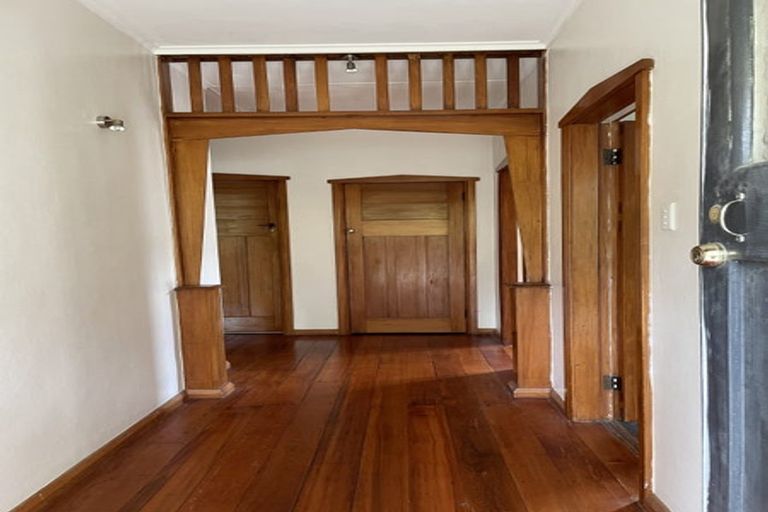 Photo of property in 161 Hautapu Street, Taihape, 4720