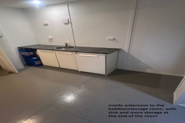 Photo of property in 6 David Beattie Place, Chatswood, Auckland, 0626