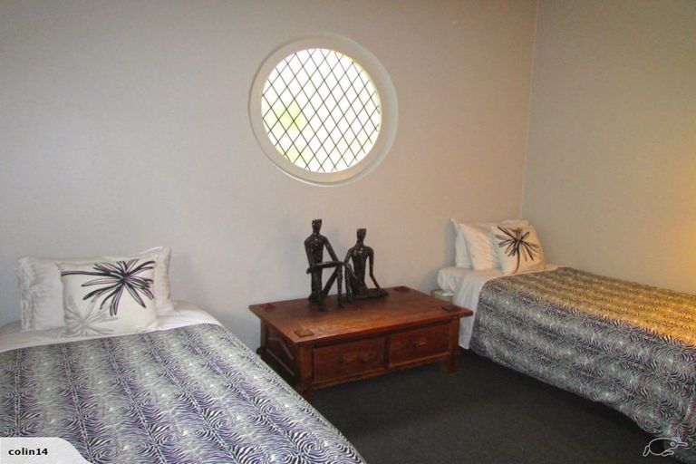 Photo of property in 35 Tremaine Avenue, Two Mile Bay, Taupo, 3330