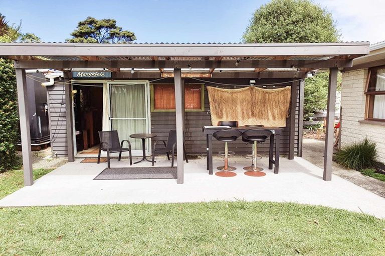 Photo of property in 12 Pearson Street, Mangawhai, 0505