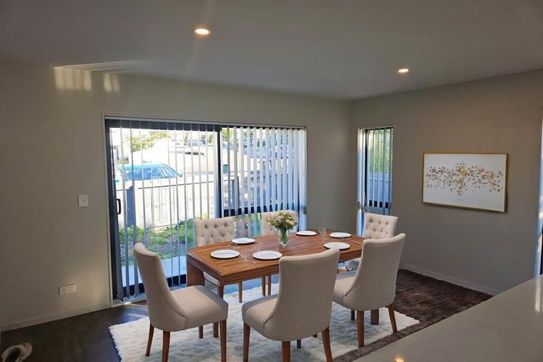 Photo of property in 30 Matawhanga Drive, Wattle Downs, Auckland, 2103