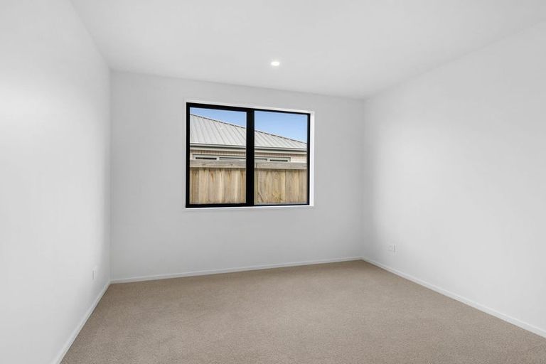 Photo of property in 3 Peak Lane, Halswell, 8025