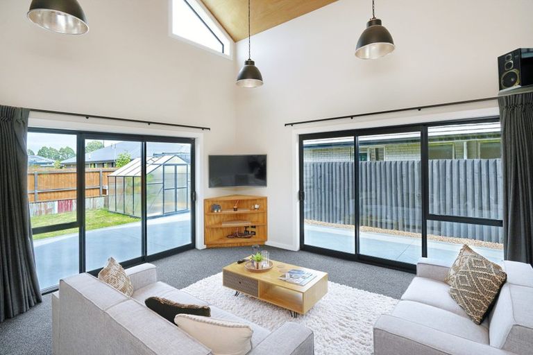 Photo of property in 61 Richmond Avenue, Halswell, Christchurch, 8025