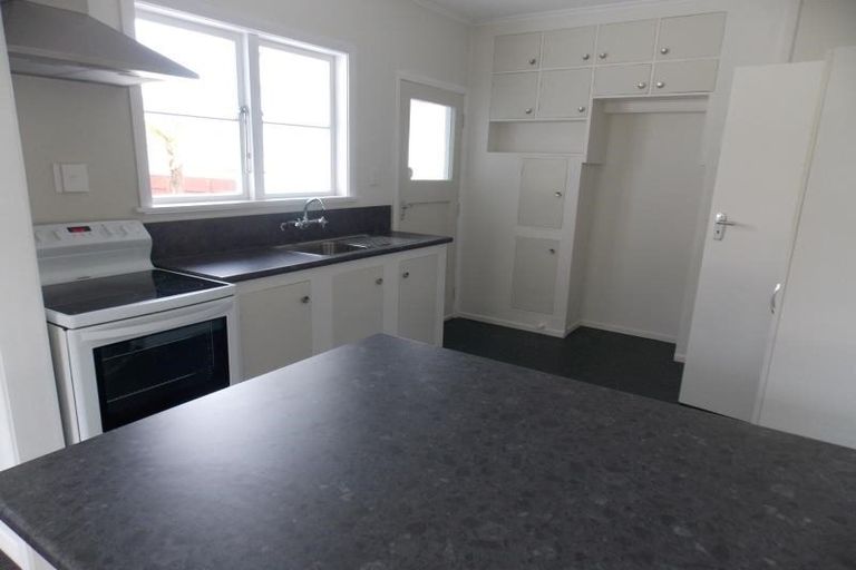 Photo of property in 290 Fergusson Drive, Heretaunga, Upper Hutt, 5018