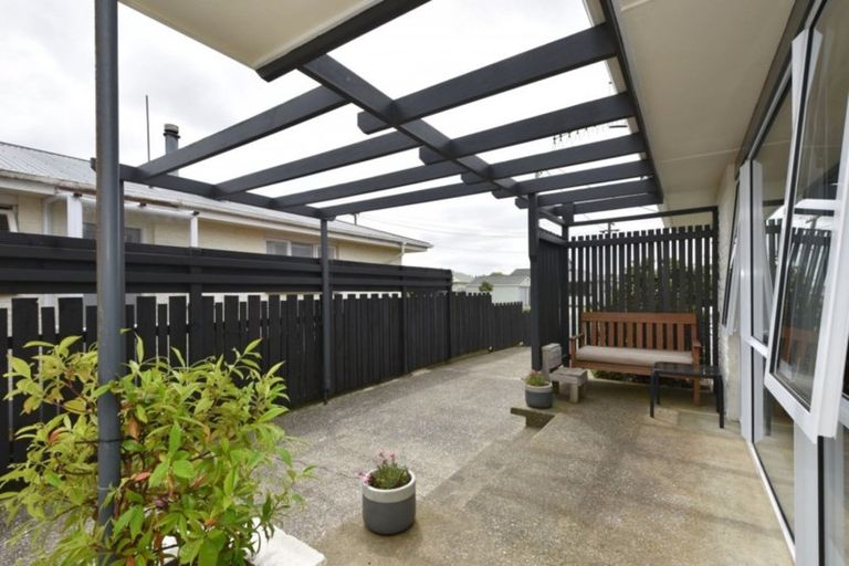 Photo of property in 86 Paterson Street, Grasmere, Invercargill, 9810