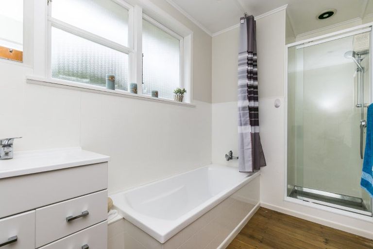 Photo of property in 7 Camrose Grove, Kingston, Wellington, 6021