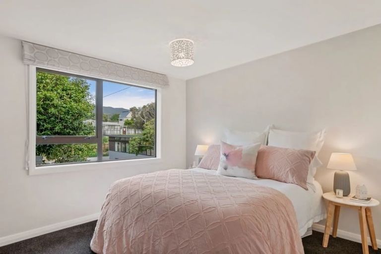 Photo of property in 212 Rosetta Road, Raumati South, Paraparaumu, 5032