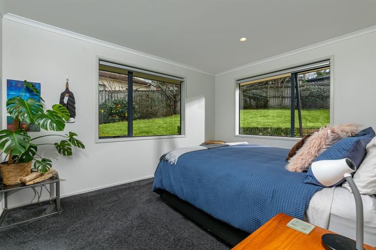 Photo of property in 47 San Marino Drive West, Henderson, Auckland, 0612