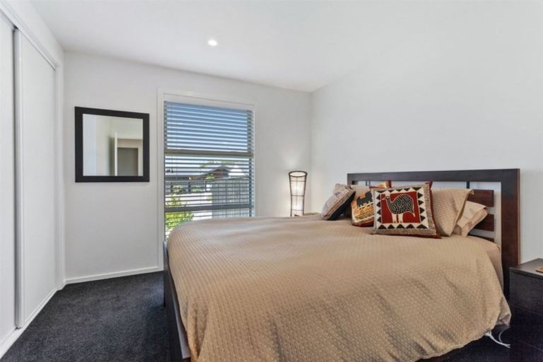 Photo of property in 8 O'rourke Place, Casebrook, Christchurch, 8051