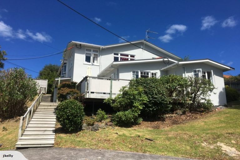 Photo of property in 22 Philson Terrace, Browns Bay, Auckland, 0630