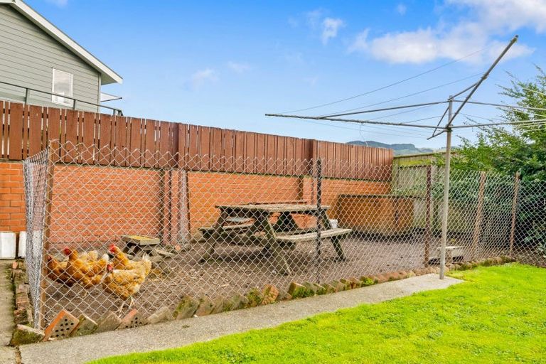 Photo of property in 166 Mcleod Street, Elderslea, Upper Hutt, 5018