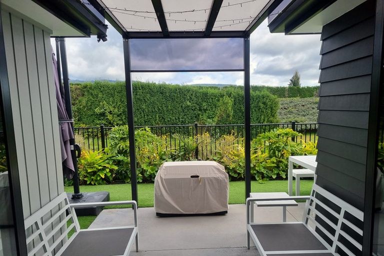 Photo of property in 6 Tanuku Lane, Te Puke, 3119