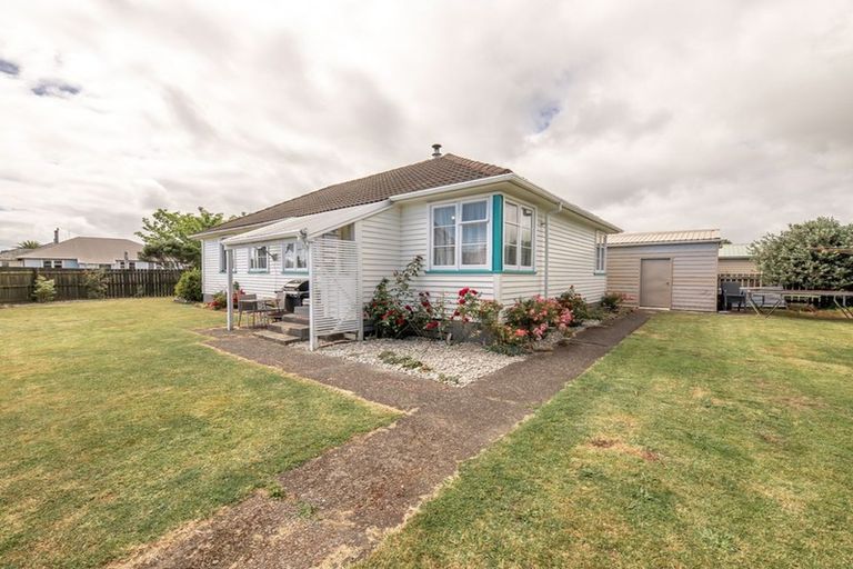 Photo of property in 66 Rintoul Street, Westport, 7825