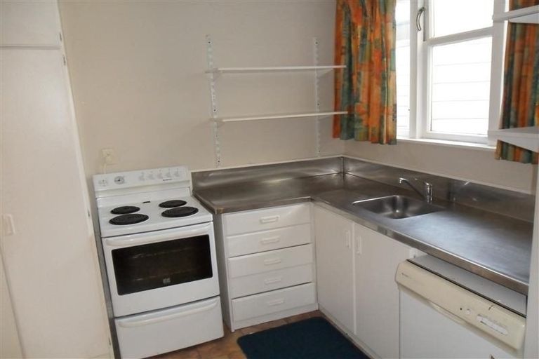 Photo of property in 218 Rintoul Street, Berhampore, Wellington, 6023