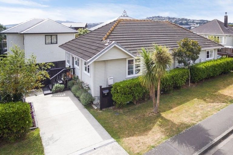 Photo of property in 22 Atua Street, Johnsonville, Wellington, 6037