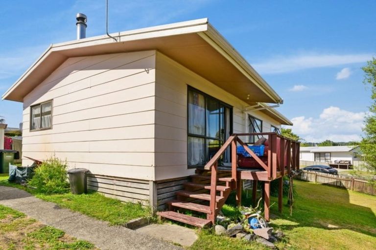 Photo of property in 19b Grayson Avenue, Mangakakahi, Rotorua, 3015