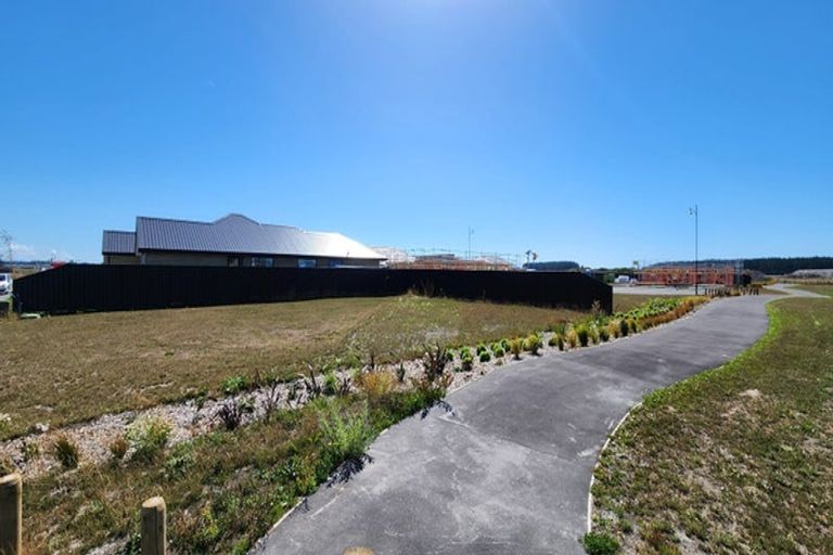 Photo of property in 9 Isa-lei Road, Kaiapoi, 7630