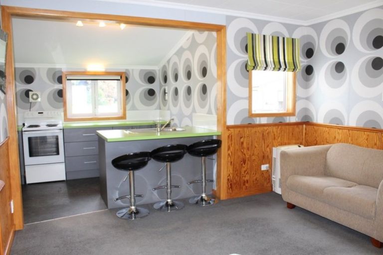 Photo of property in 15 Pompolona Street, Te Anau, 9600