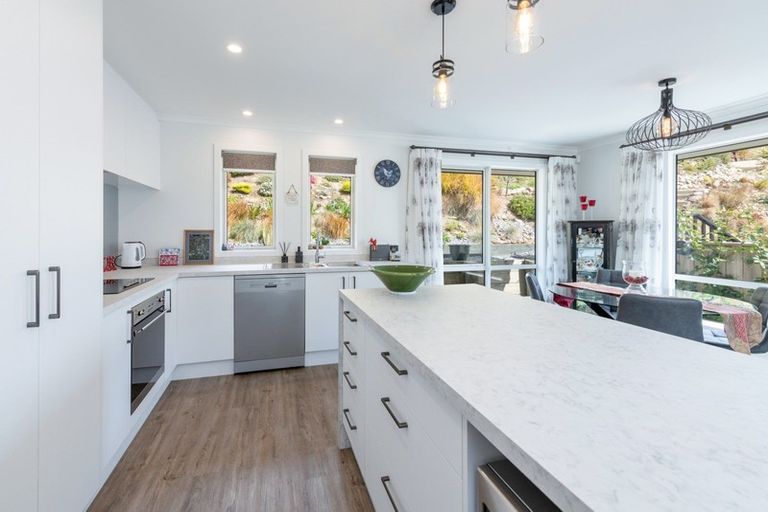 Photo of property in 14 Village Lane, Stoke, Nelson, 7011