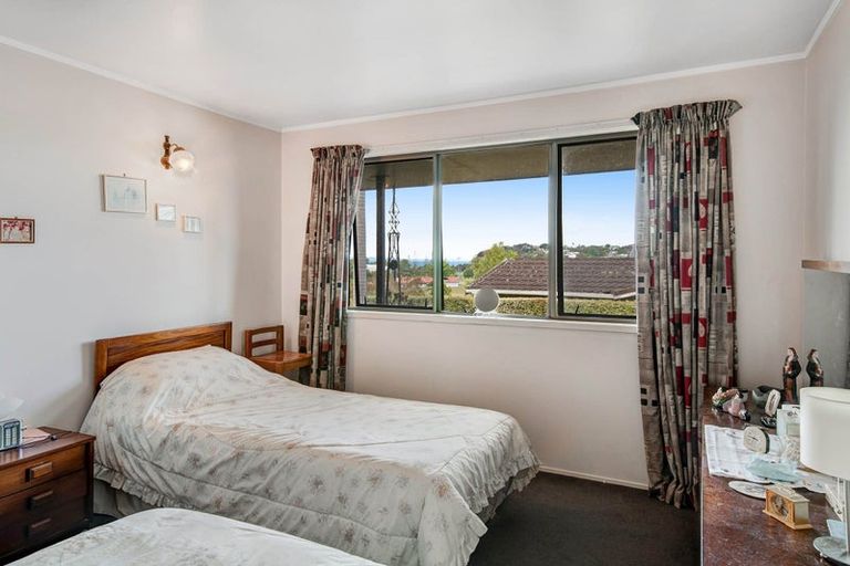 Photo of property in 18 Rimu Road, Stanmore Bay, Whangaparaoa, 0932
