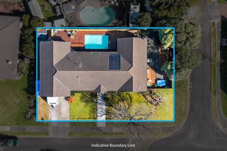 Photo of property in 168 Walter Strevens Drive, Conifer Grove, Takanini, 2112