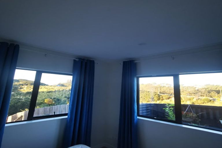 Photo of property in 33 Kotuitui Drive, Wainui, Silverdale, 0992