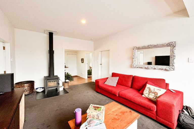 Photo of property in 2/117 Foremans Road, Islington, Christchurch, 8042