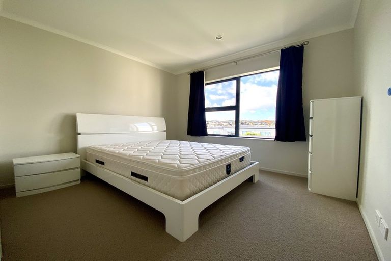 Photo of property in 5 Louis Braille Lane, Flat Bush, Auckland, 2019