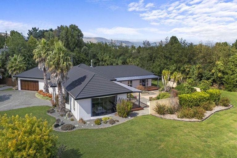 Photo of property in 110 Polson Hill Drive, Aokautere, Palmerston North, 4471